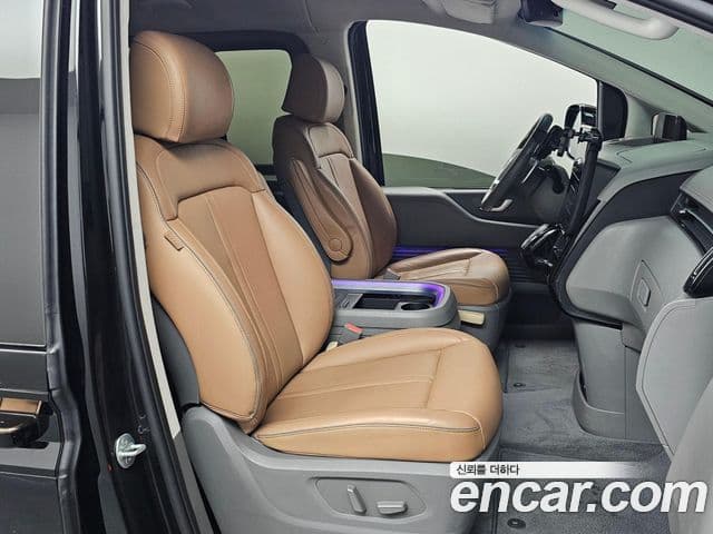 Hyundai Staria 2023 — Şəkil 4/20