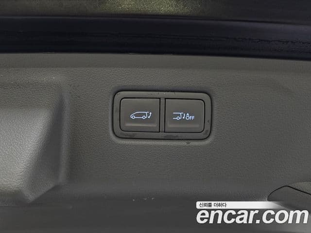 Hyundai Staria 2023 — Şəkil 3/20