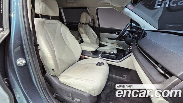 Kia Carnival 2020 — Şəkil 10/20