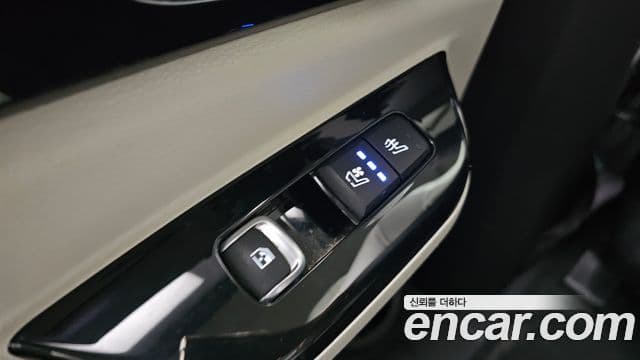 Kia Carnival 2020 — Şəkil 17/20
