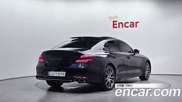 Genesis G70 2020 — ფოტო 2/20