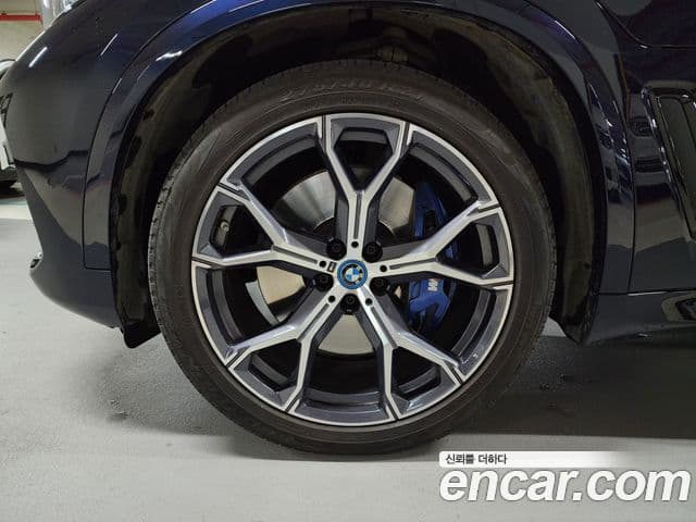 BMW X5 2022 — Şəkil 10/20