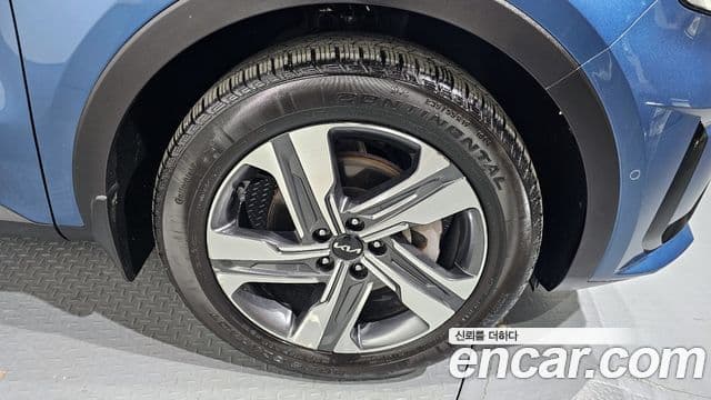 Kia Sorento 2022 — ფოტო 5/20