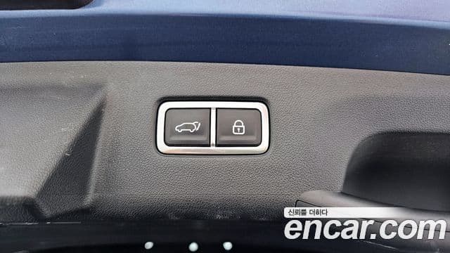 Kia Sorento 2022 — ფოტო 18/20