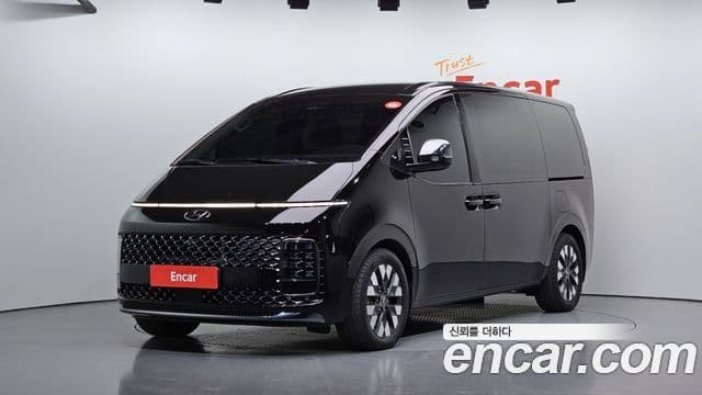 Hyundai Staria 2021 — Şəkil 1/20