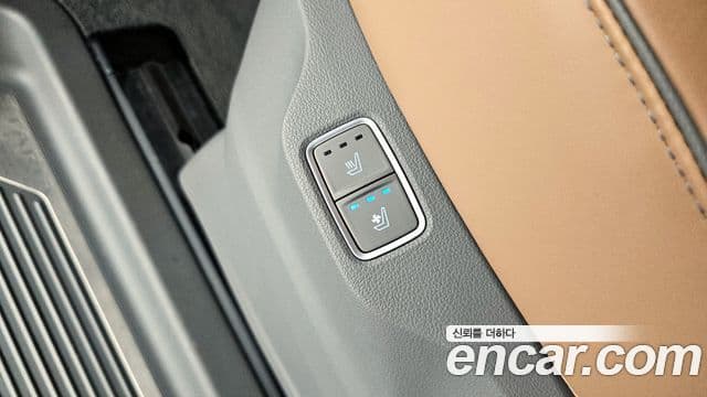 Hyundai Staria 2021 — Şəkil 18/20