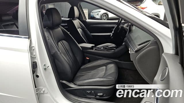Hyundai Sonata 2019 — ფოტო 10/20