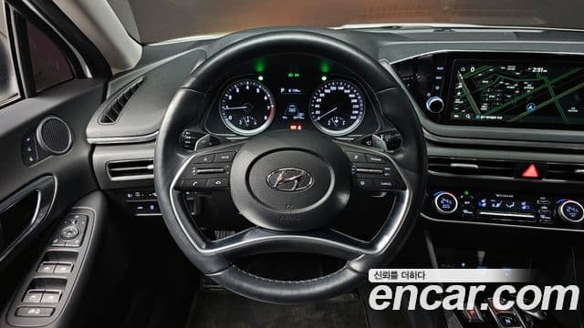 Hyundai Sonata 2019 — ფოტო 13/20