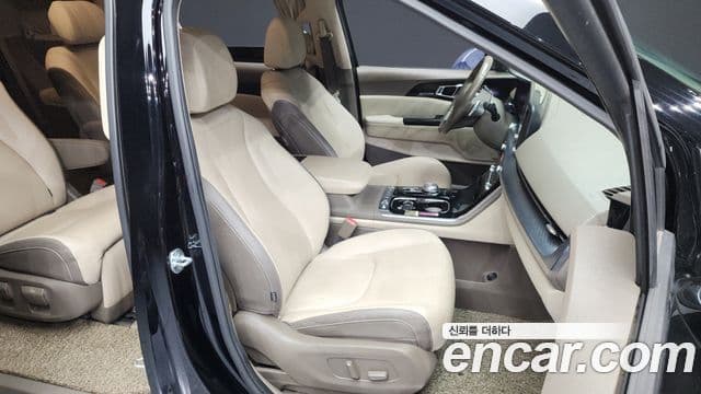 Kia Carnival 2022 — Şəkil 7/20