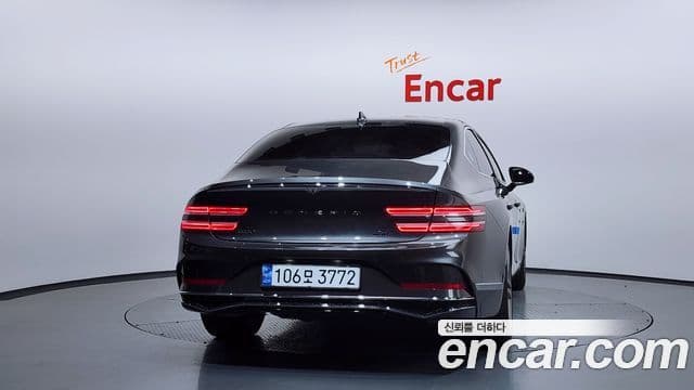 Genesis G80 2024 — Şəkil 11/20