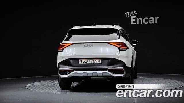 Kia Sportage 2021 — Фото 4/20