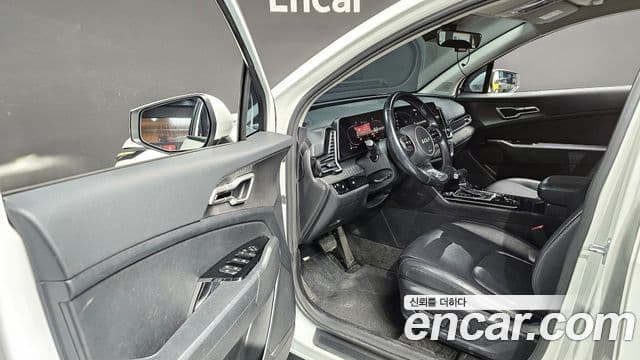 Kia Sportage 2021 — Фото 11/20