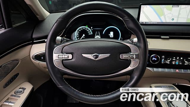 Genesis GV70 2021 — Şəkil 13/20