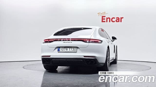Porsche Panamera 2021 — Фото 4/20