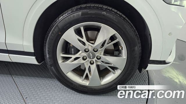 Genesis GV70 2021 — Şəkil 5/20