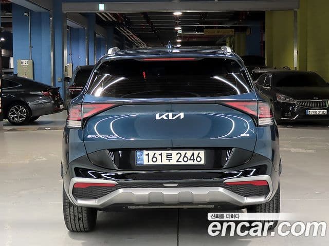 Kia Sportage 2022 — Фото 4/20