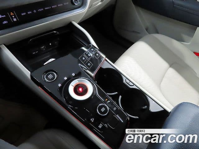 Kia Sportage 2022 — Фото 9/20