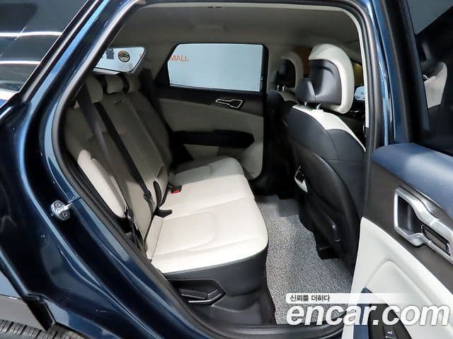 Kia Sportage 2022 — Фото 12/20