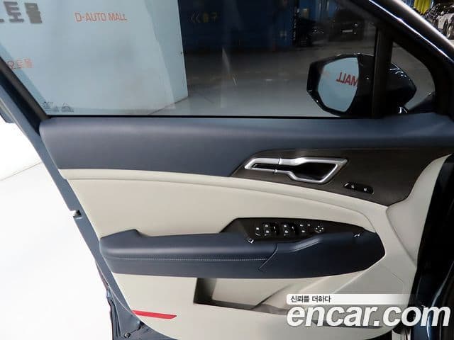 Kia Sportage 2022 — Фото 17/20