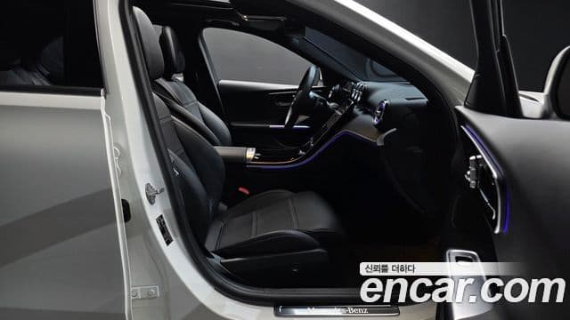 Mercedes-Benz C-Class 2022 — ფოტო 10/20