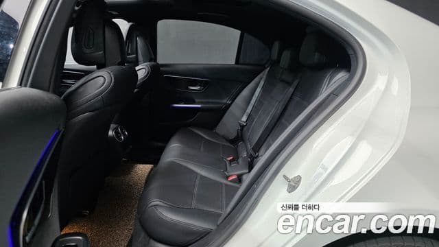 Mercedes-Benz C-Class 2022 — ფოტო 12/20