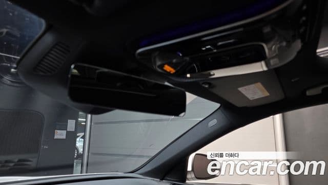 Mercedes-Benz C-Class 2022 — ფოტო 18/20