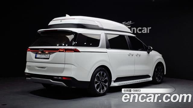 Kia Carnival 2023 — Şəkil 2/20