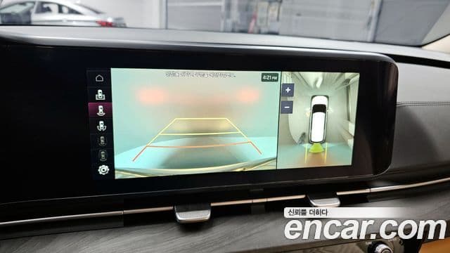 Kia Carnival 2023 — Şəkil 17/20