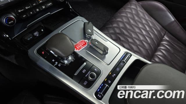 Kia Stinger 2020 — Şəkil 9/20