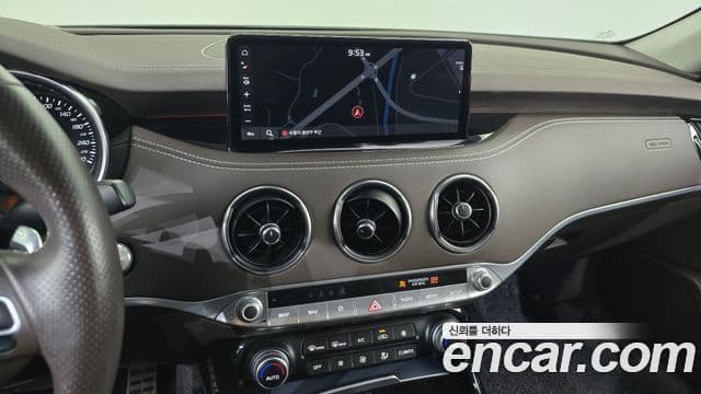 Kia Stinger 2020 — Şəkil 14/20