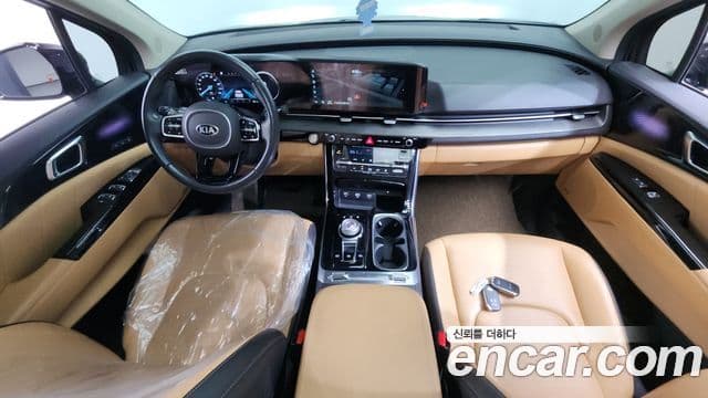 Kia Carnival 2021 — Şəkil 10/13