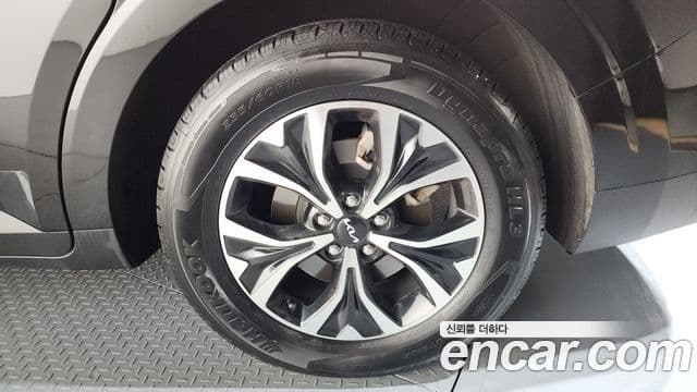 Kia Carnival 2022 — Şəkil 4/14