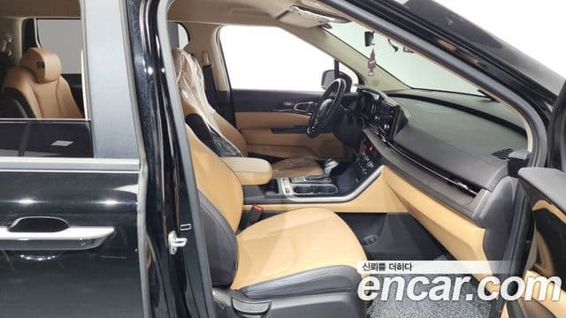 Kia Carnival 2022 — Şəkil 10/14