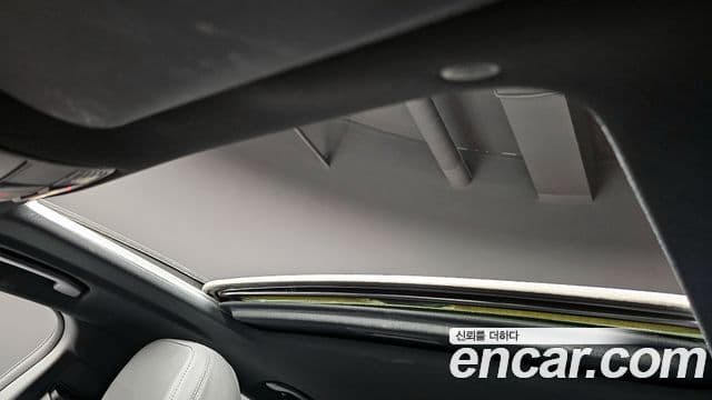 Mercedes-Benz CLS-Class 2023 — Photo 11/20