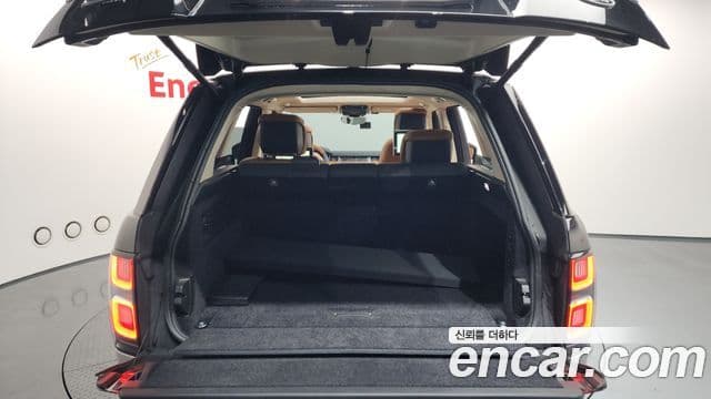 Land Rover Range Rover 2021 — Photo 12/20