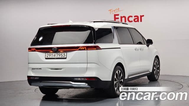 Kia Carnival 2020 — Фото 2/20