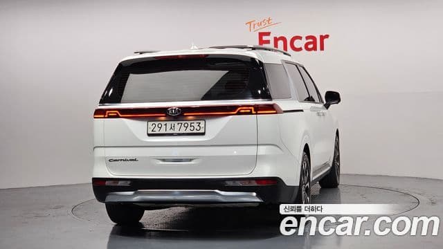 Kia Carnival 2020 — Фото 4/20