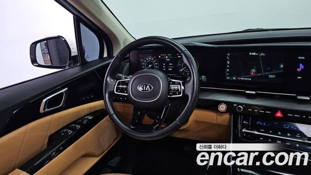 Kia Carnival 2020 — Фото 13/20