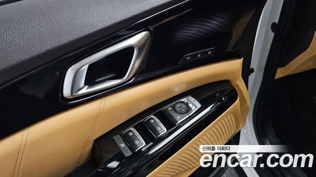 Kia Carnival 2020 — Фото 18/20