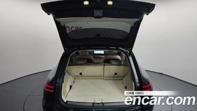 Genesis GV70 2022 — ფოტო 20/20