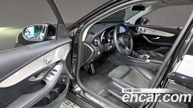 Mercedes-Benz GLC-Class 2019 — Фото 10/20
