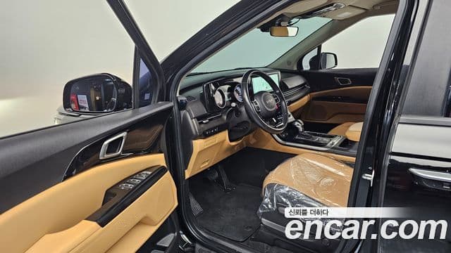 Kia Carnival 2022 — Фото 10/20