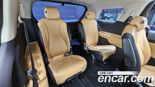 Kia Carnival 2022 — Фото 13/20