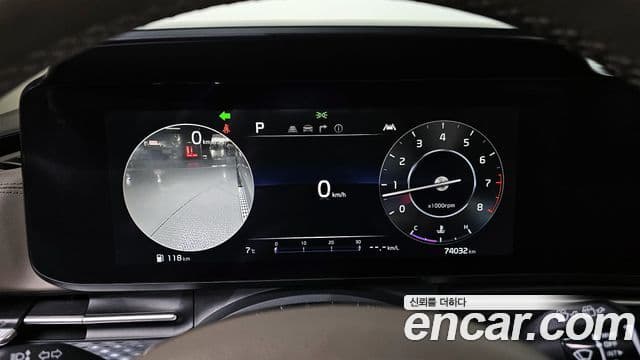 Kia Carnival 2021 — Фото 8/20