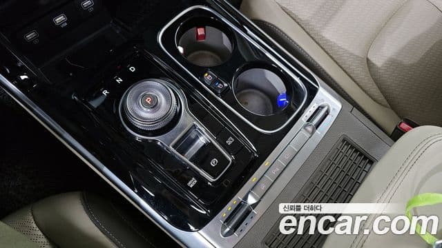 Kia Carnival 2021 — Фото 9/20