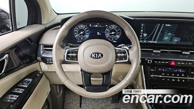 Kia Carnival 2021 — Фото 14/20