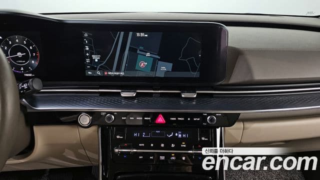 Kia Carnival 2021 — Фото 15/20