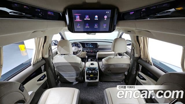 Kia Carnival 2021 — Фото 19/20