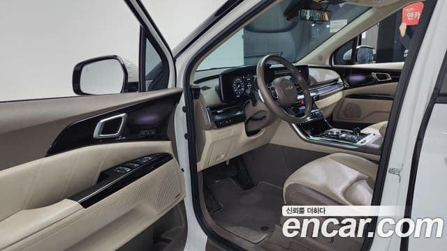 Kia Carnival 2021 — Şəkil 10/20