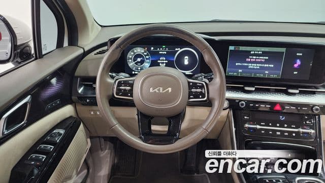 Kia Carnival 2021 — Şəkil 13/20